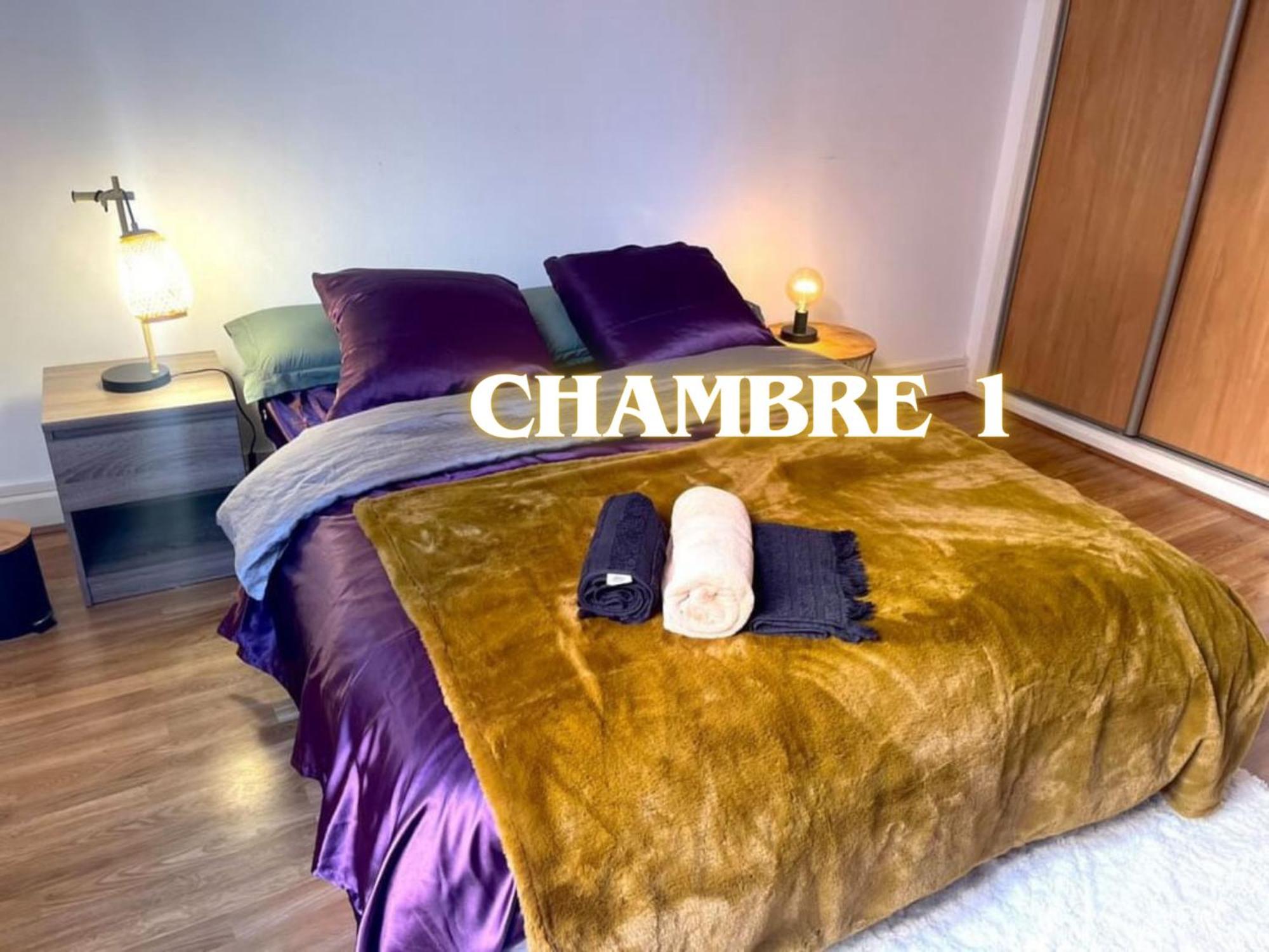 L'Atypique Mirebeau - T3 Duplex - Centre Historique Lejlighed Bourges Eksteriør billede